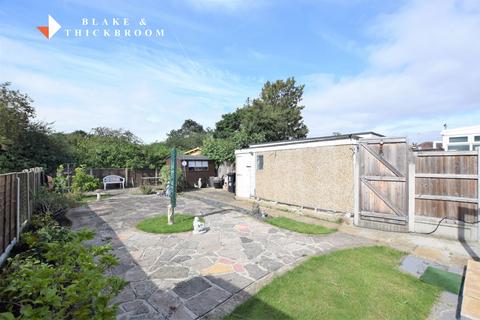46 Credon Drive, Clacton-on-sea, CO15 4QX