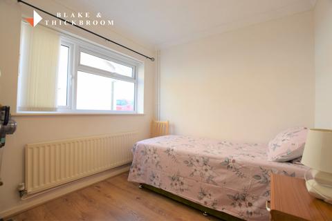 46 Credon Drive, Clacton-on-sea, CO15 4QX