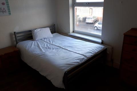 1 bedroom in a house share to rent, X2 Rooms ,Burlington Rd, Small Heath