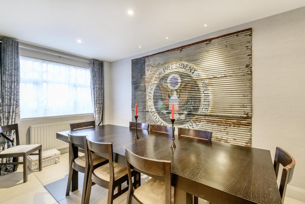 Bancroft Avenue, East Finchley 5 bed semidetached house £2,500,000