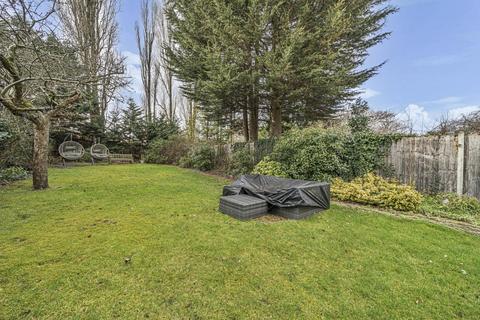 37 Bancroft Avenue, London, N2 0AR