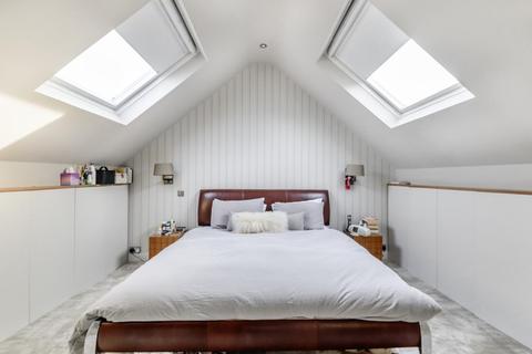 37 Bancroft Avenue, London, N2 0AR