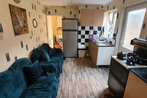 1 bedroom in a house share to rent - R3, Newton Rd, Sparkhill