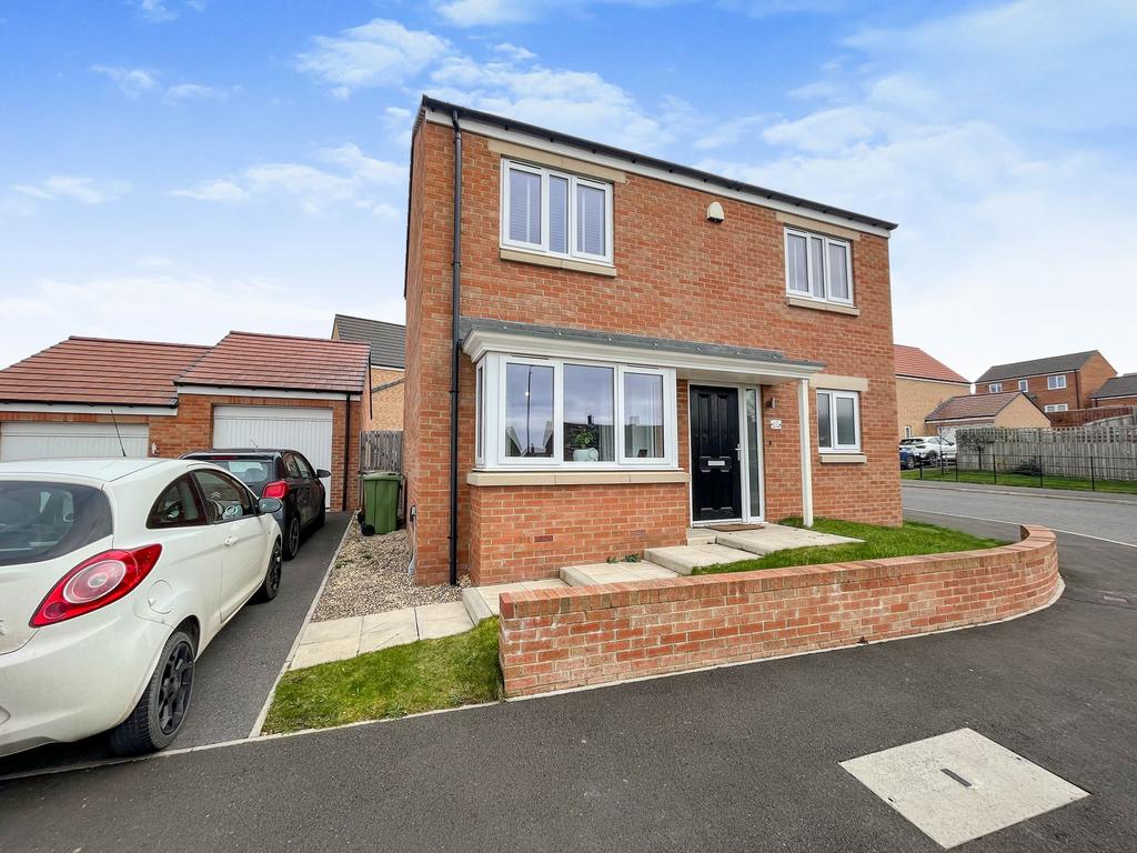 Barley Close, Houghton Le Spring, Tyne and Wear, DH4 5AE 3 bed detached house for sale £220,000