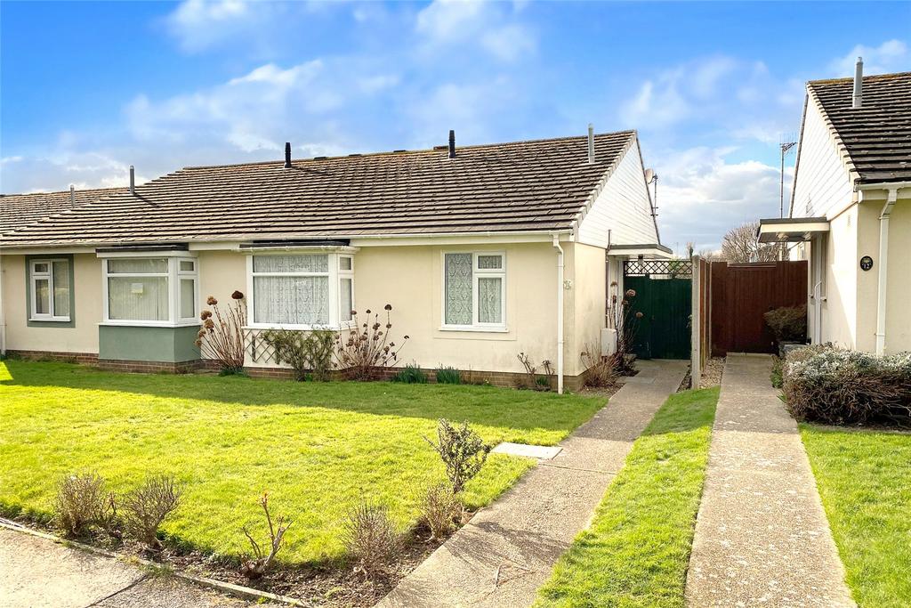 Middle Mead, Littlehampton, West Sussex 2 bed bungalow £375,000