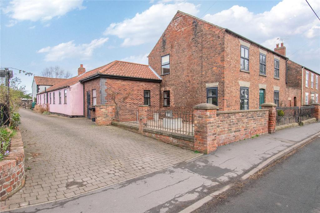 West Street, Winterton, Scunthorpe, North Lincolnshire, DN15 5 bed