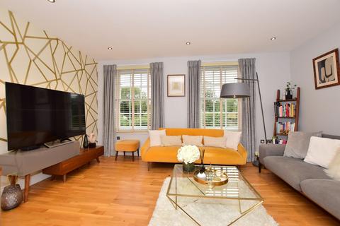 3 bedroom penthouse for sale - Delfbridge Manor, 10 Dover Road, CT13