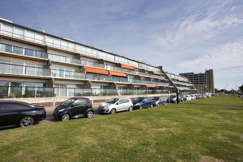 2 bedroom flat for sale - The Leas, Whitecliffs The Leas, CT20