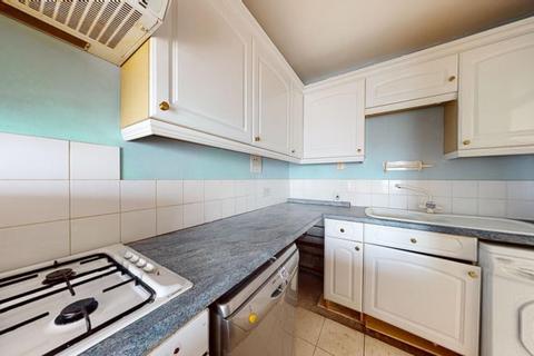 2 bedroom flat for sale - The Leas, Whitecliffs The Leas, CT20
