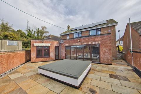 4 bedroom detached house for sale, Astley Avenue, Dover, CT16