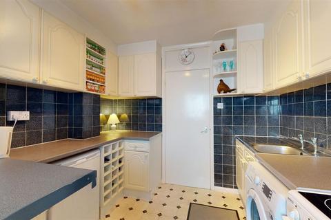 2 bedroom flat for sale, Ethelbert Road, Birchington, CT7