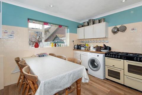 47 Fitzroy Avenue, Broadstairs, CT10 3LS