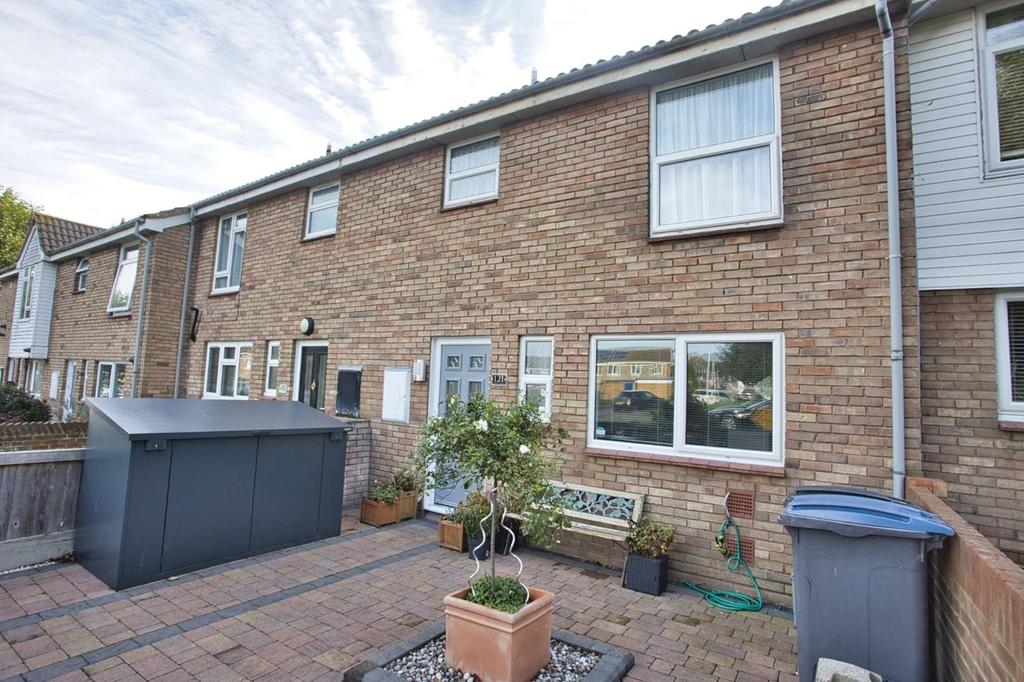 Trinity Place, Deal, CT14 3 bed terraced house £290,000