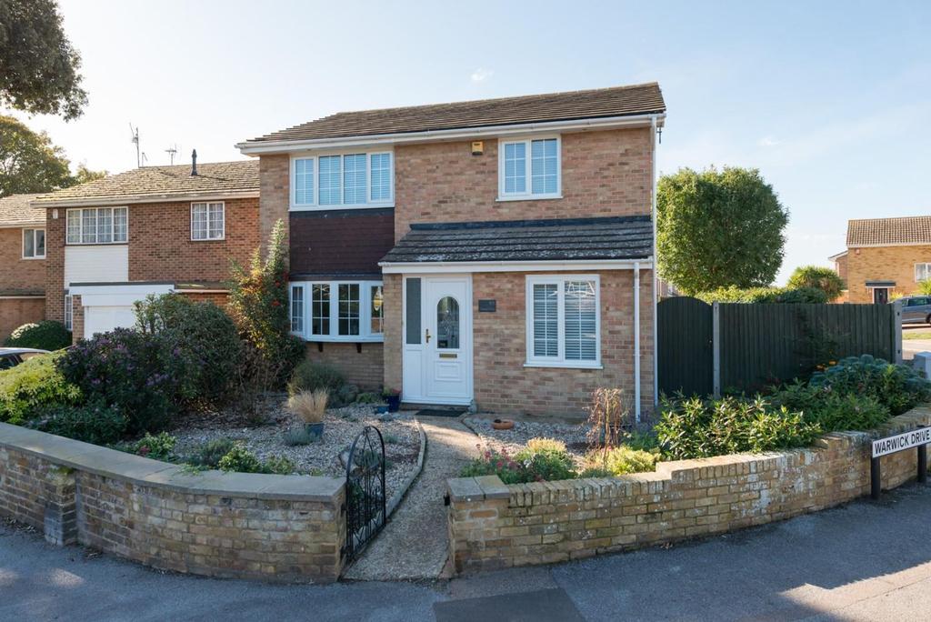 Goodwin Road, Ramsgate, CT11 4 bed detached house £465,000