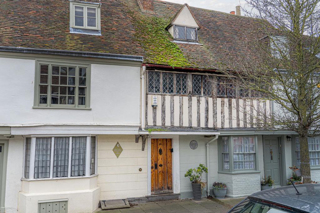 Abbey Street, Faversham, ME13 2 bed terraced house for sale £465,000