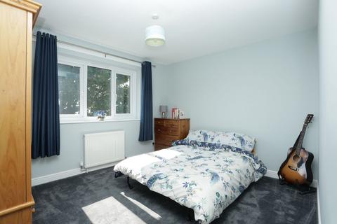 33 Hill House Drive, Minster, Ramsgate, CT12 4BE
