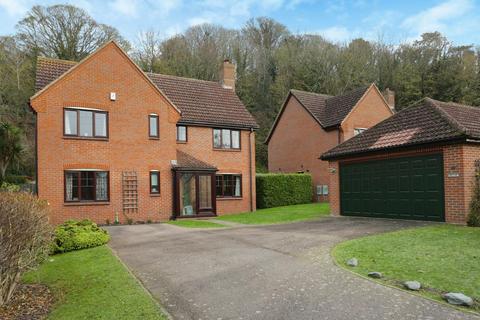 4 bedroom detached house for sale, Monastery Avenue, Dover, CT16