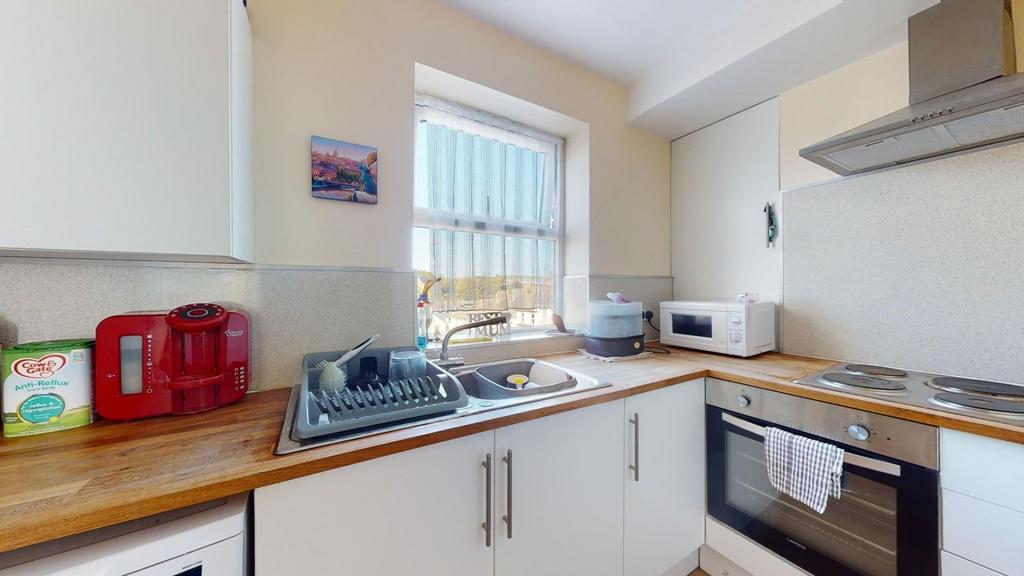 Clarendon Place, Dover, CT17 3 bed for sale £230,000