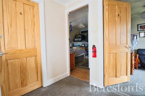 59 Masefield Crescent, Romford, RM3 7PB