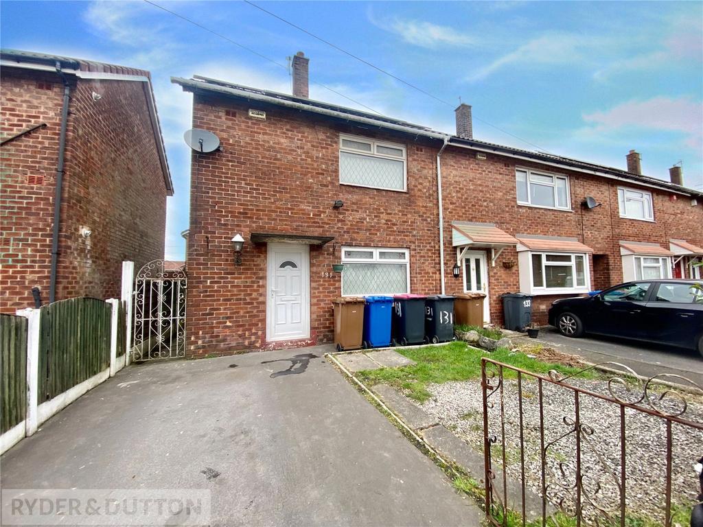 Captain Fold Road, Little Hulton, Manchester, Greater Manchester, M38 2 bed townhouse to rent