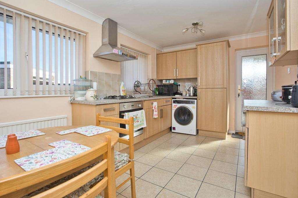 Patterson Close, Deal, CT14 3 bed detached bungalow for sale £399,000