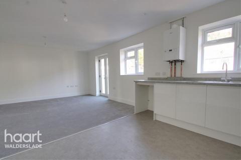 1 bedroom apartment for sale - Beacon House, Beacon Road, Chatham
