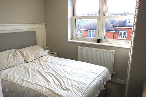 2 bedroom apartment for sale - St. Mark's Court, London Road, North Cheam SM3