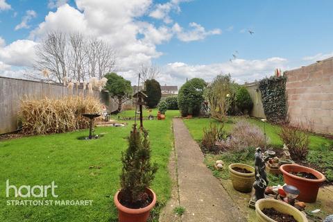 4 Burnham Road, Swindon, SN3 2QZ