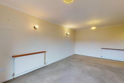 2 bedroom flat for sale - London Road, River, CT16