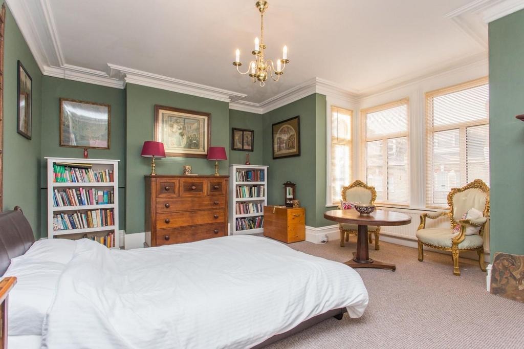 Ellington Road, Ramsgate, CT11 4 bed end of terrace house £599,995