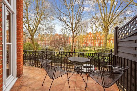 2 bedroom flat for sale, Barkston Gardens, London