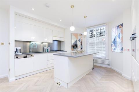 undefined, Cornwall Gardens, South Kensington, London, SW7