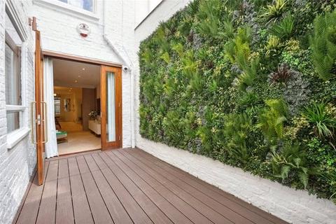 undefined, Cornwall Gardens, South Kensington, London, SW7