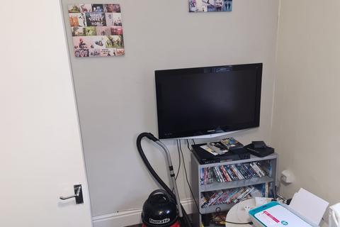 87 Heald Place, Manchester, M14 4AQ
