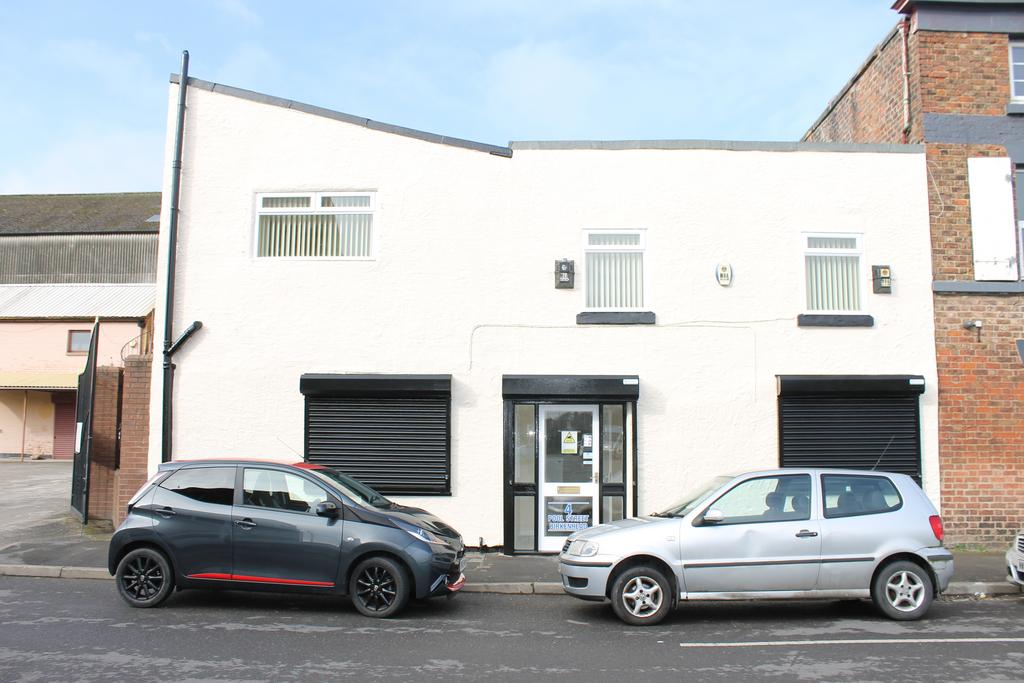 Pool Street, Birkenhead CH41 Office to rent £695 pcm (£160 pw)