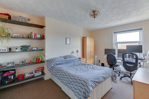 2 bedroom flat for sale, Nightingale Road, Southsea