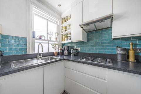 Flat B, Tehidy Carholme Road, London, SE23 2HT