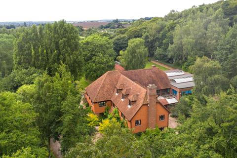 9 bedroom detached house for sale, Iwade Road, Newington, ME9