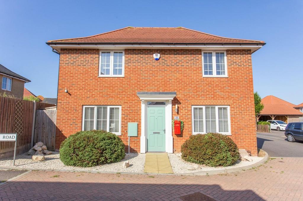 Harrison Road, Aylesham, CT3 3 bed property £350,000
