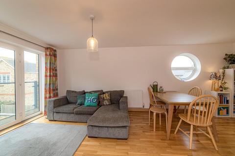 5 Barton Mews, Whitstable, CT5 1FS