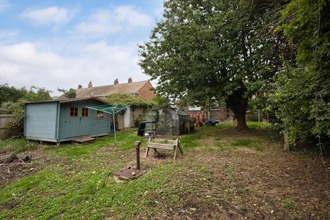 3 bedroom detached bungalow for sale, Downs Road, East Studdal, CT15