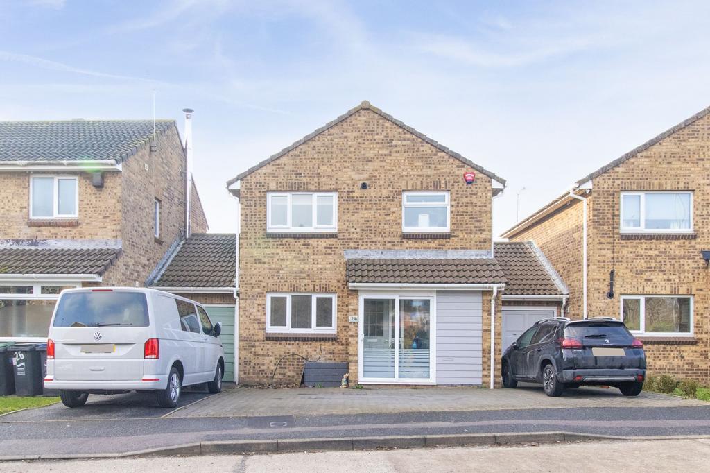 Summerfield Road, Cliftonville, CT9 3 bed link detached house for sale