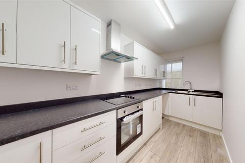 3 bedroom flat for sale, Trinity Gardens, Folkestone, CT20