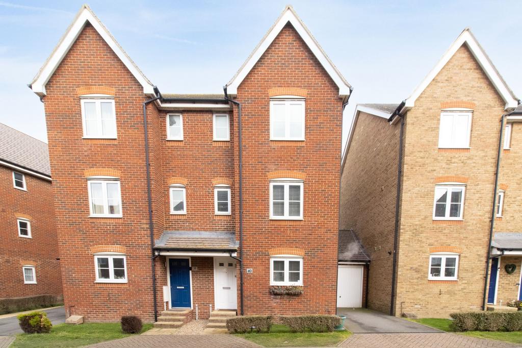 Wherry Close, Margate, CT9 5 bed semidetached house for sale £375,000