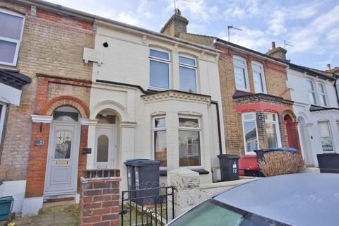 3 bedroom terraced house for sale - Longfield Road, Dover, CT17