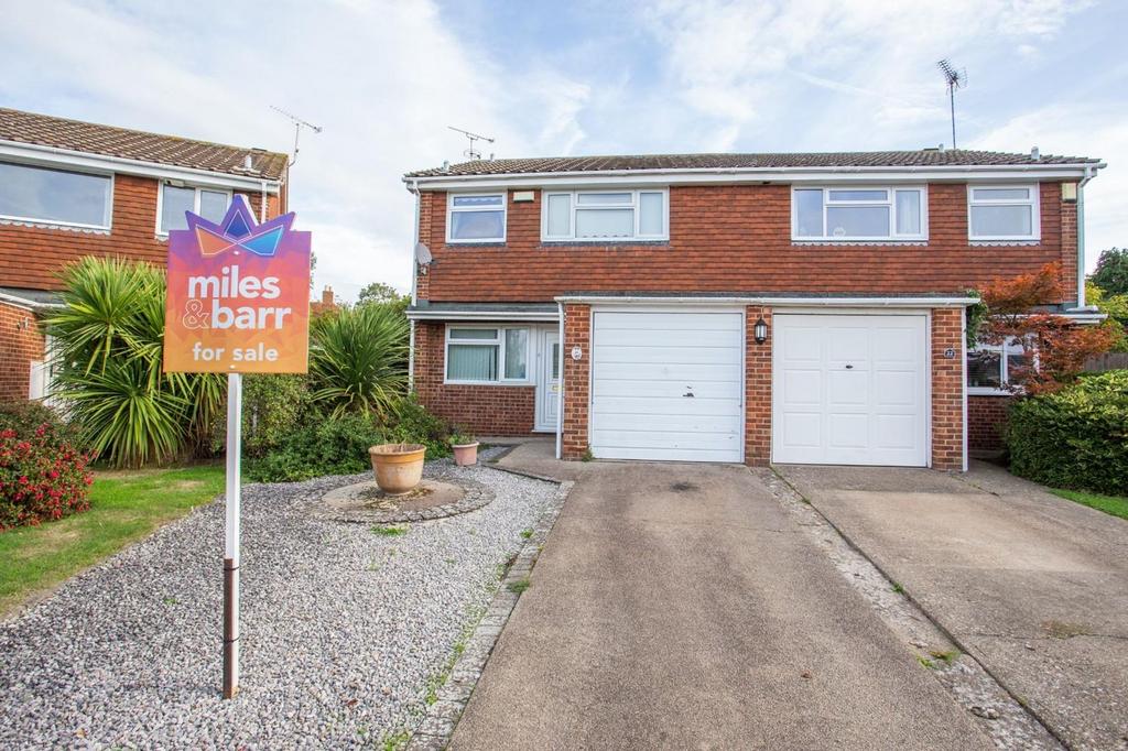 Wheatsheaf Close, BoughtonUnderBlean, ME13 3 bed property for sale £280,000