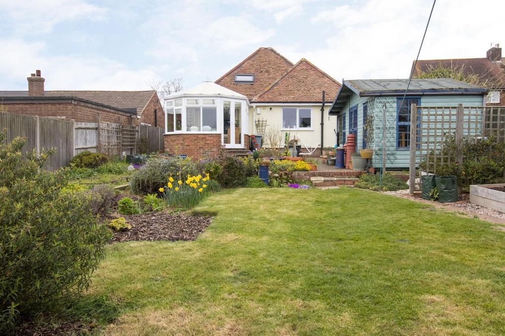 Popes Lane, Sturry, CT2 4 bed chalet for sale £475,000