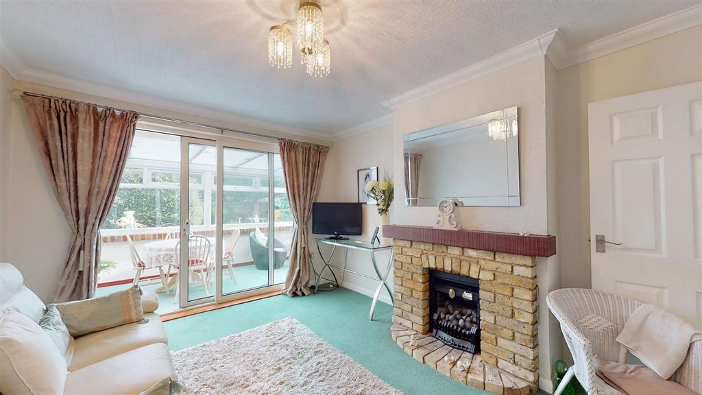 Kings Road, Birchington, CT7 2 bed semidetached bungalow £297,500