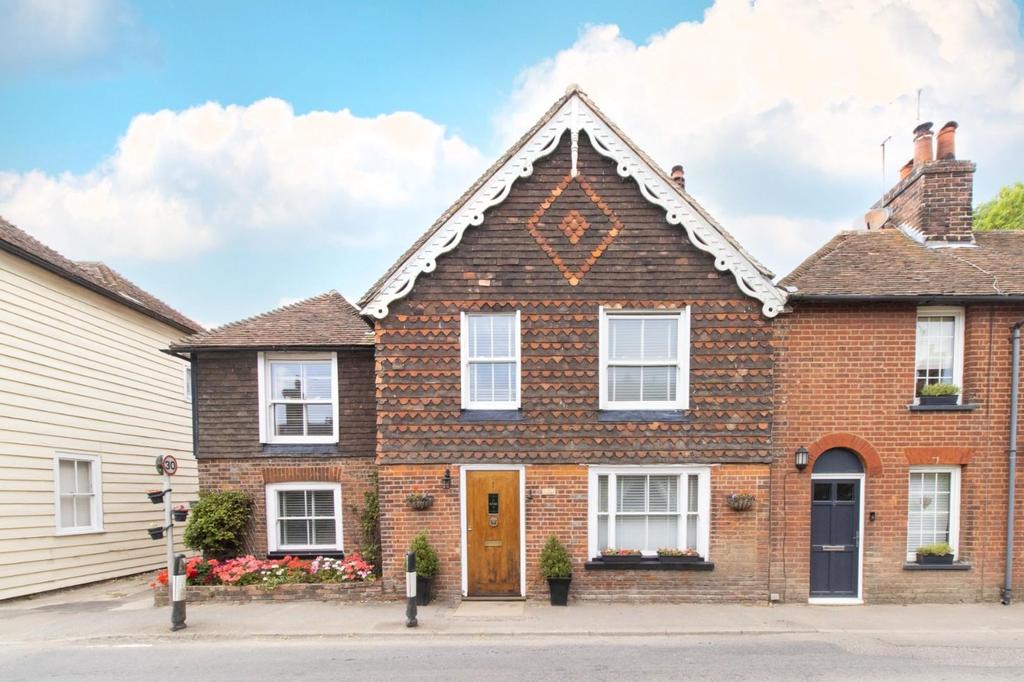 The Street, Mersham, TN25 3 bed terraced house £390,000