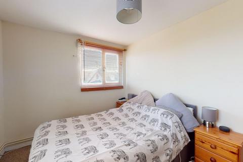 2 bedroom maisonette for sale, Queens Gardens, Herne Bay, CT6